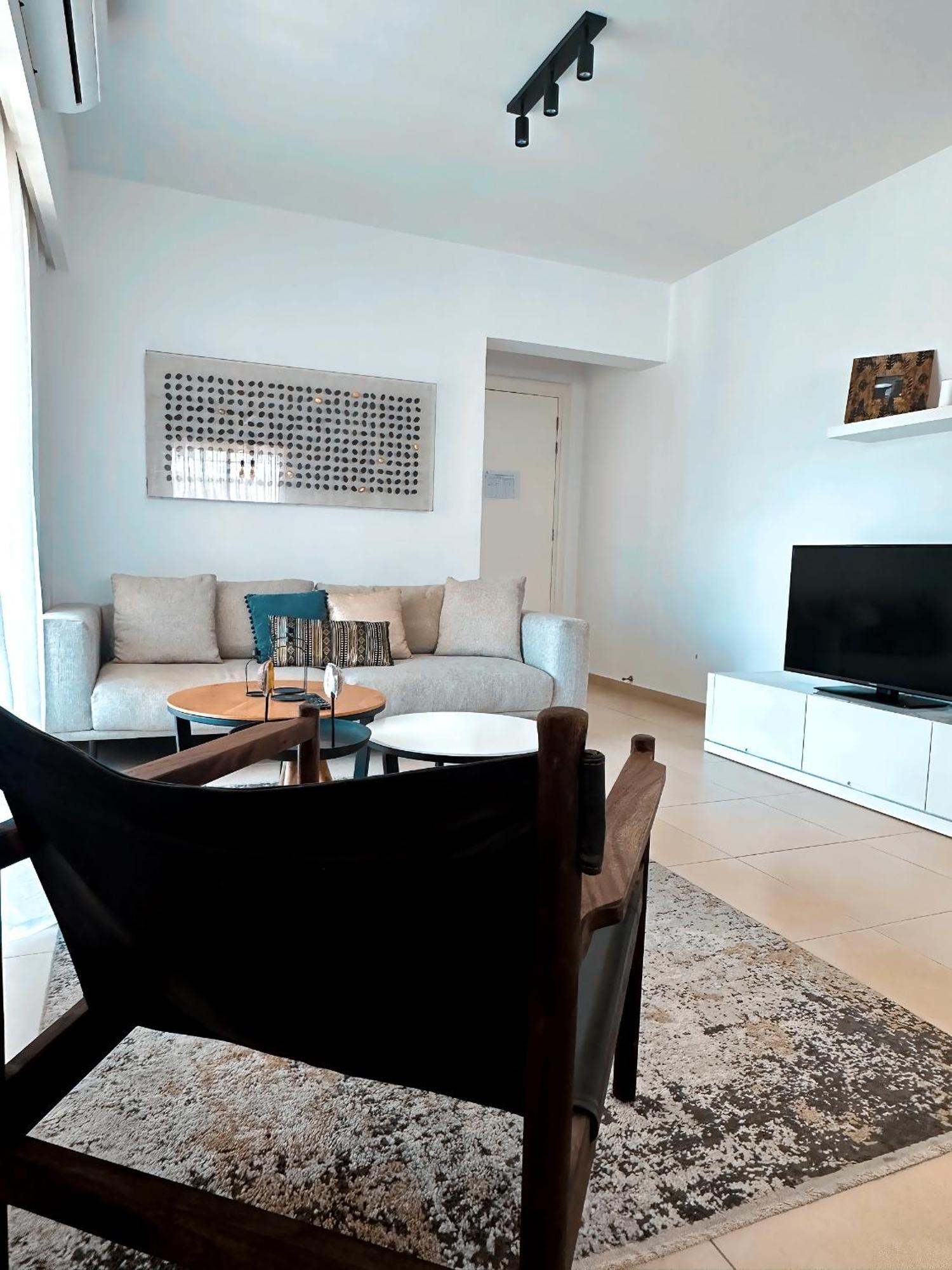 Elysia Park Ameliya 202 Apartment Paphos ภายนอก รูปภาพ