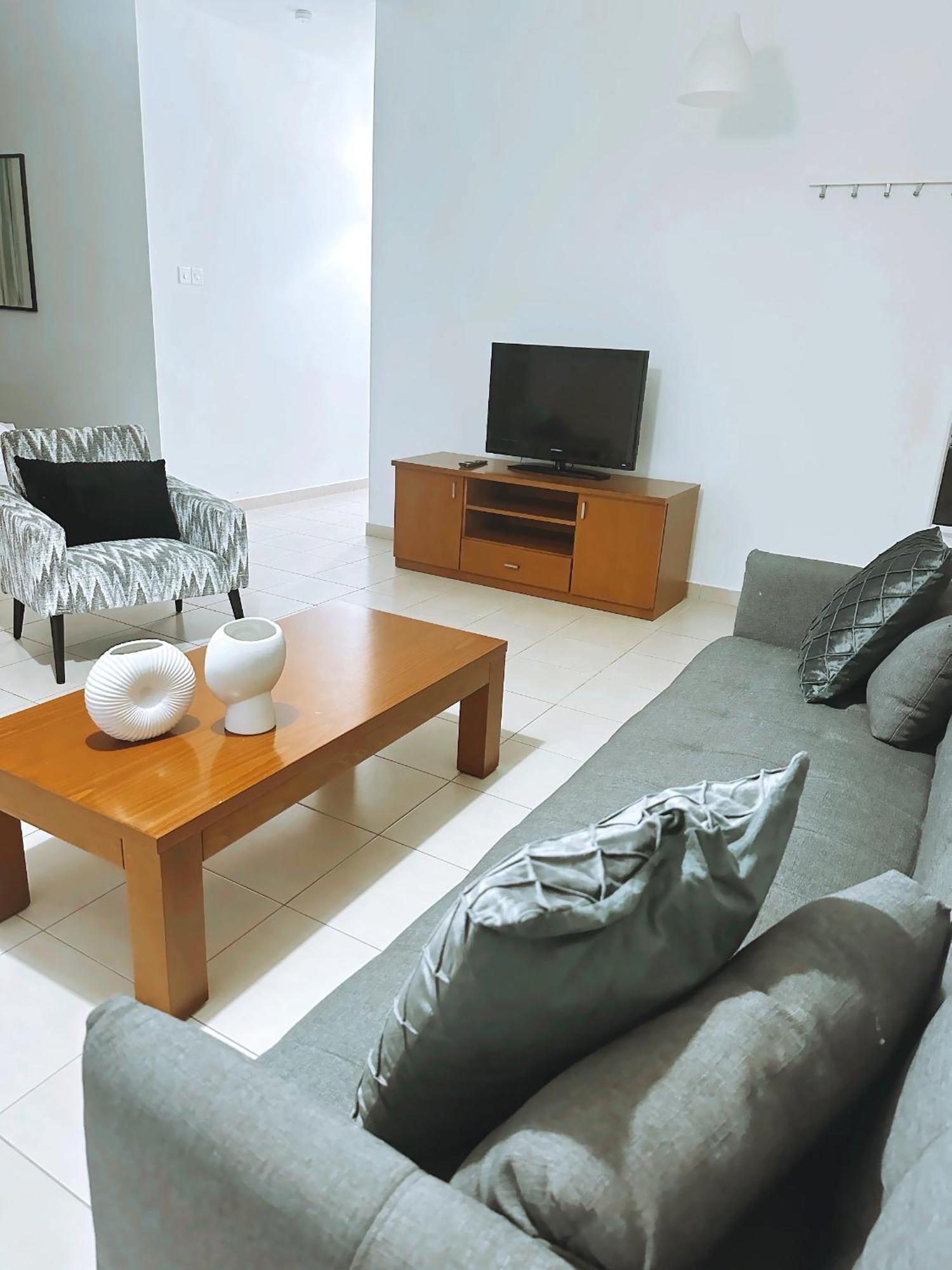 Elysia Park Ameliya 202 Apartment Paphos ภายนอก รูปภาพ