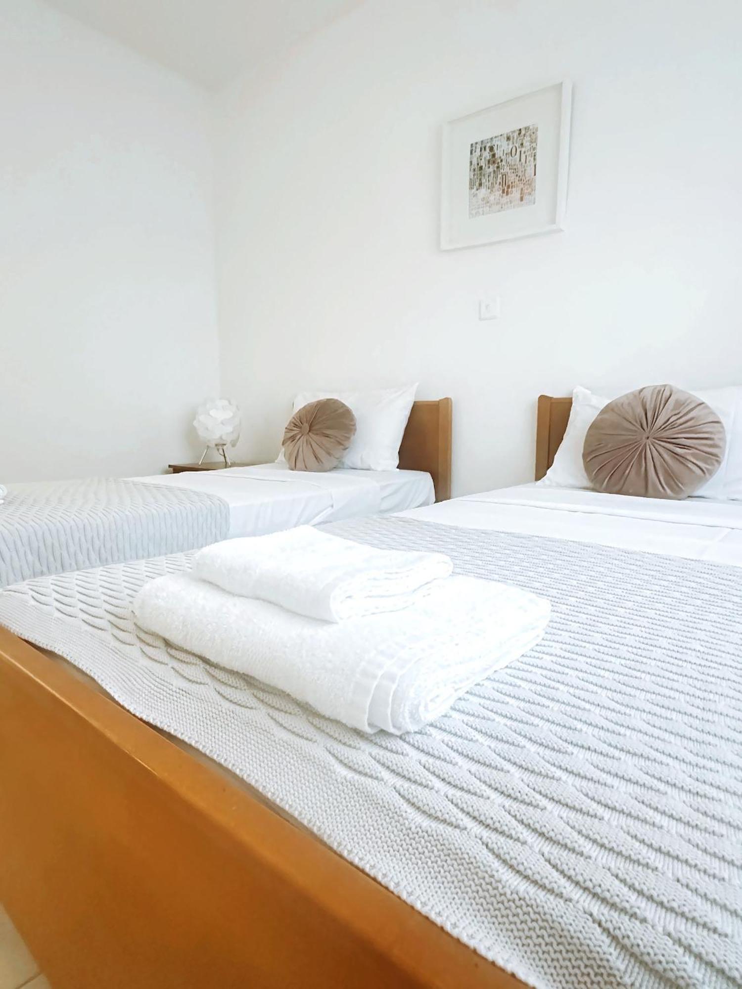 Elysia Park Ameliya 202 Apartment Paphos ภายนอก รูปภาพ