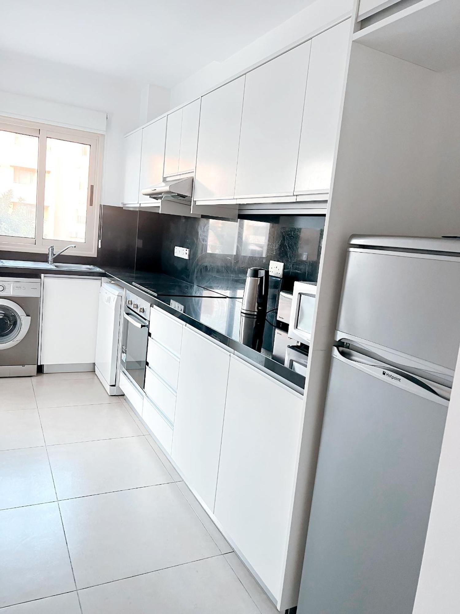 Elysia Park Ameliya 202 Apartment Paphos ภายนอก รูปภาพ